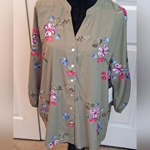NWT Kindred Olive Blouse/Tunic With Embroidery   Size 3X